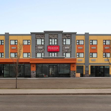 Ramada By Wyndham West Edmonton Hotel & Suites Εξωτερικό φωτογραφία