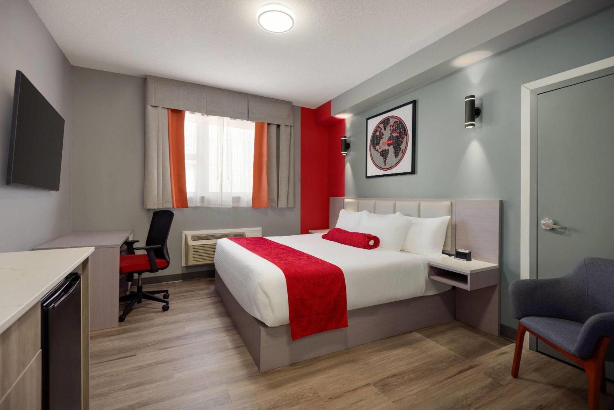 Ramada By Wyndham West Edmonton Hotel & Suites Εξωτερικό φωτογραφία